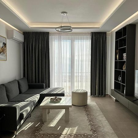 Sea View Apartment Luxury Vlorë Екстериор снимка